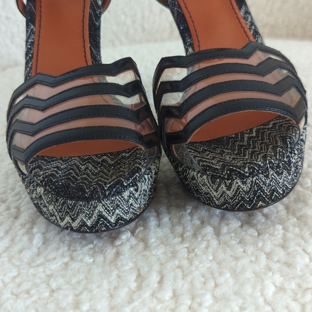 Missoni Striped Black and Tan Platform Heels - Picture 3 of 12